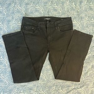 Men’s size 32x30 slim fit jeans in black by Kenneth Cole